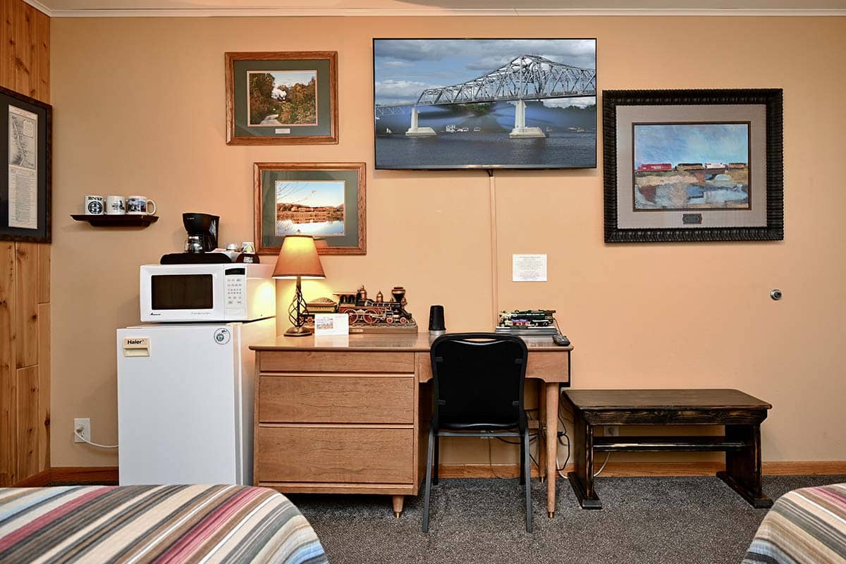 Burlington Route 4 1 - Fountain Motel