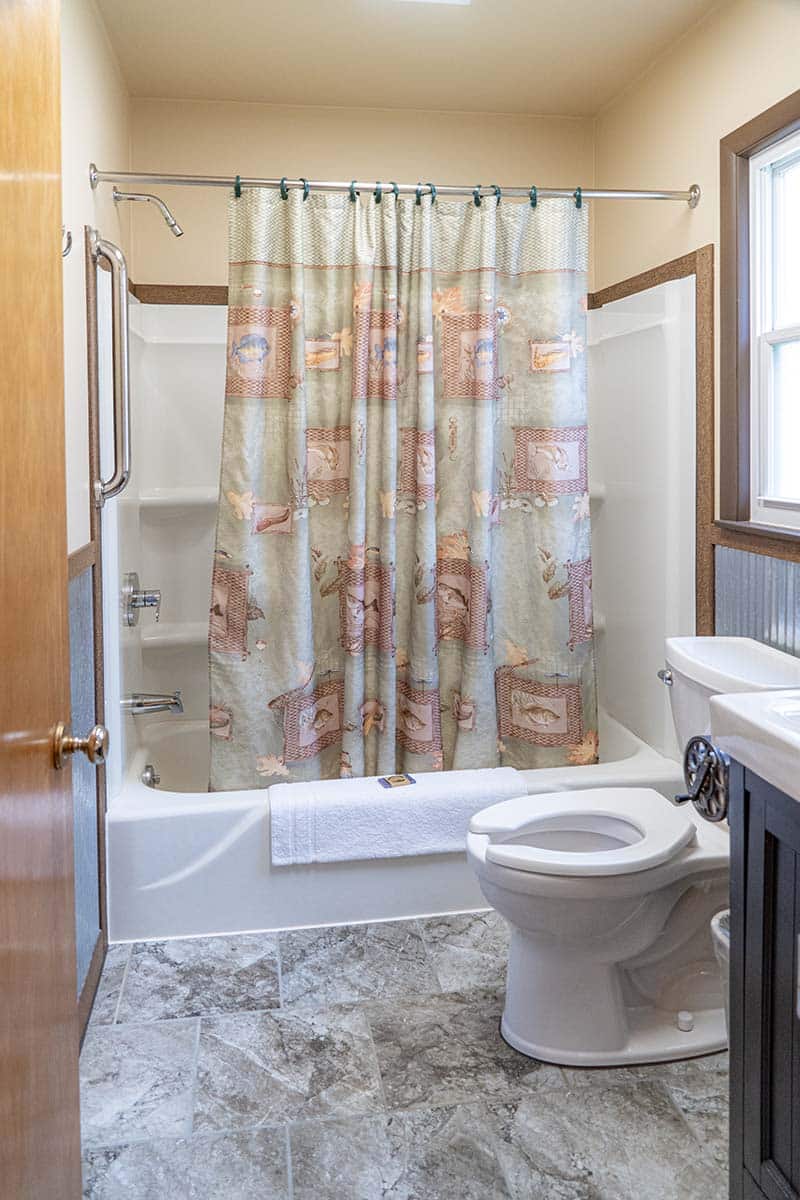 Gone Fishin Suite 9 - Fountain Motel