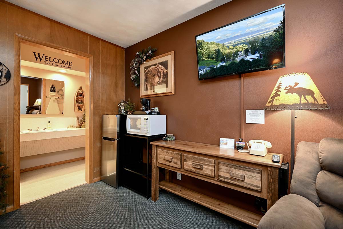 Northwoods Suite 6 - Fountain Motel