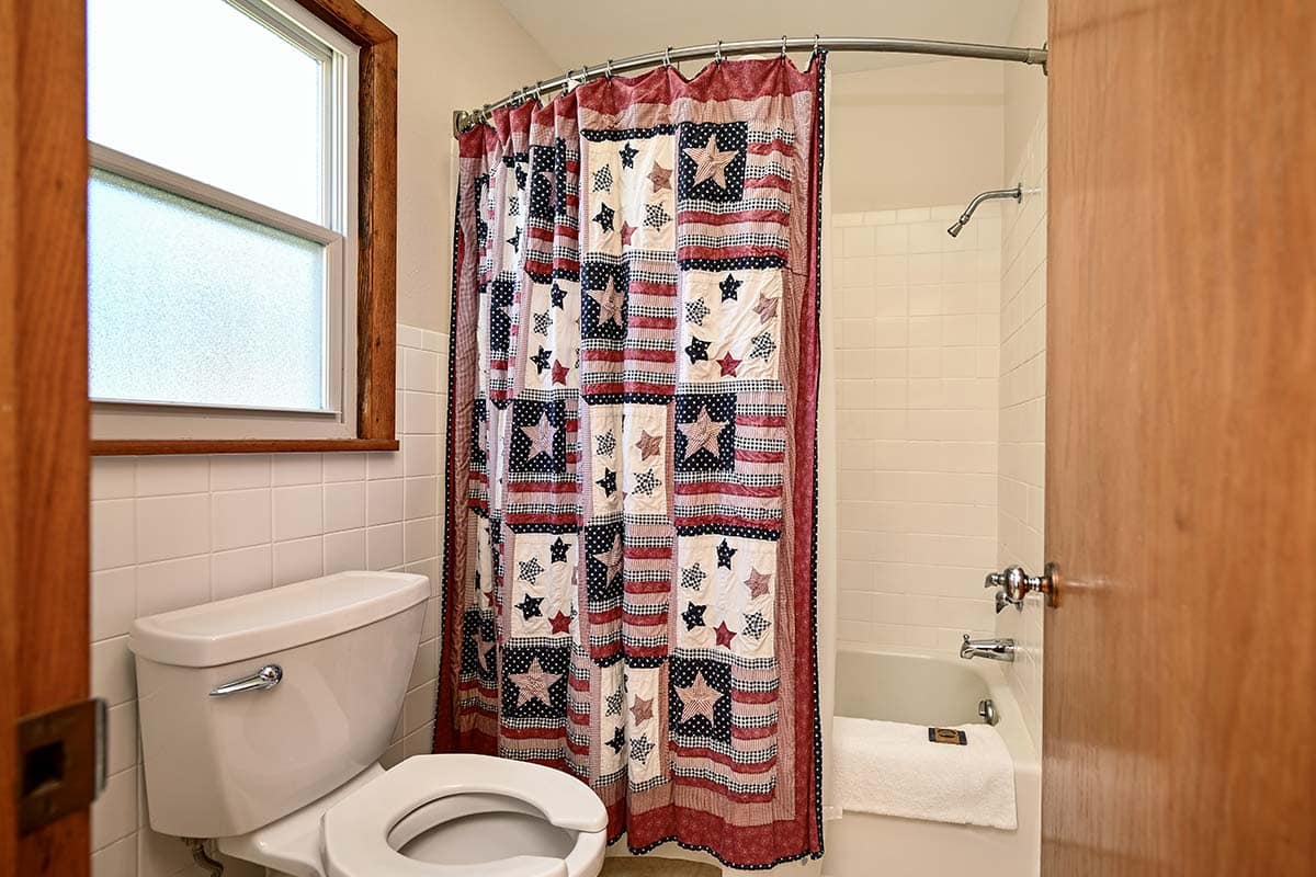 Old Glory 7 - Fountain Motel
